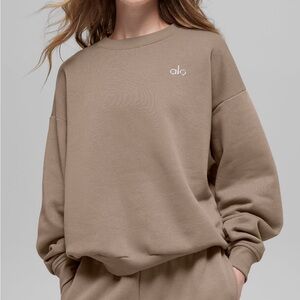 NWT Alo Accolade Crewneck